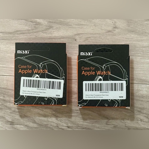 2 New in Box Misxi 2-Pack Transparent Hard Case For Series 6/SE/5/4 44mm - Picture 2 of 8